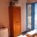 Sobe in apartmaji s parkiriščem, zasebne nastanitve v mestu Budva, Črna gora